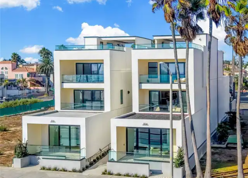 Modern Homes in Downtown Huntington Beach